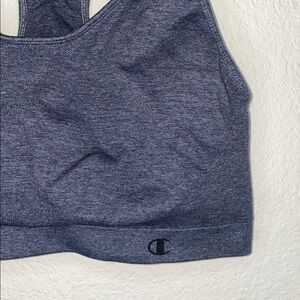 🎱Grey Champion sports bra!